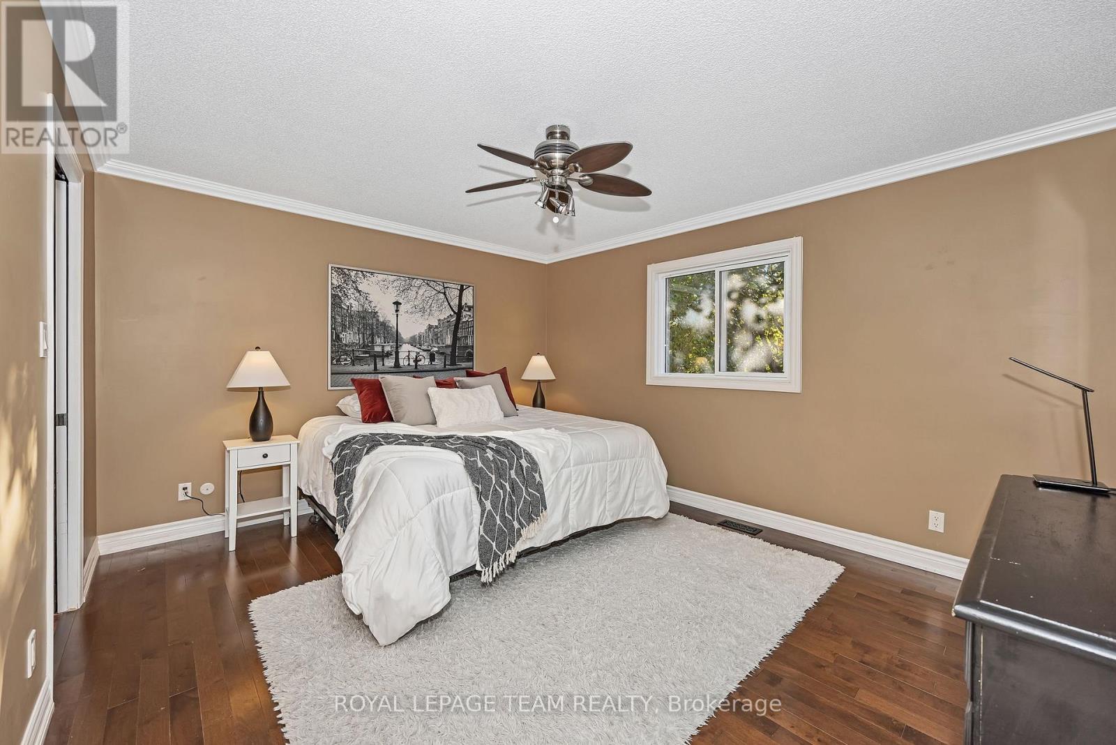 1115 DES CERISIERS STREET - 14