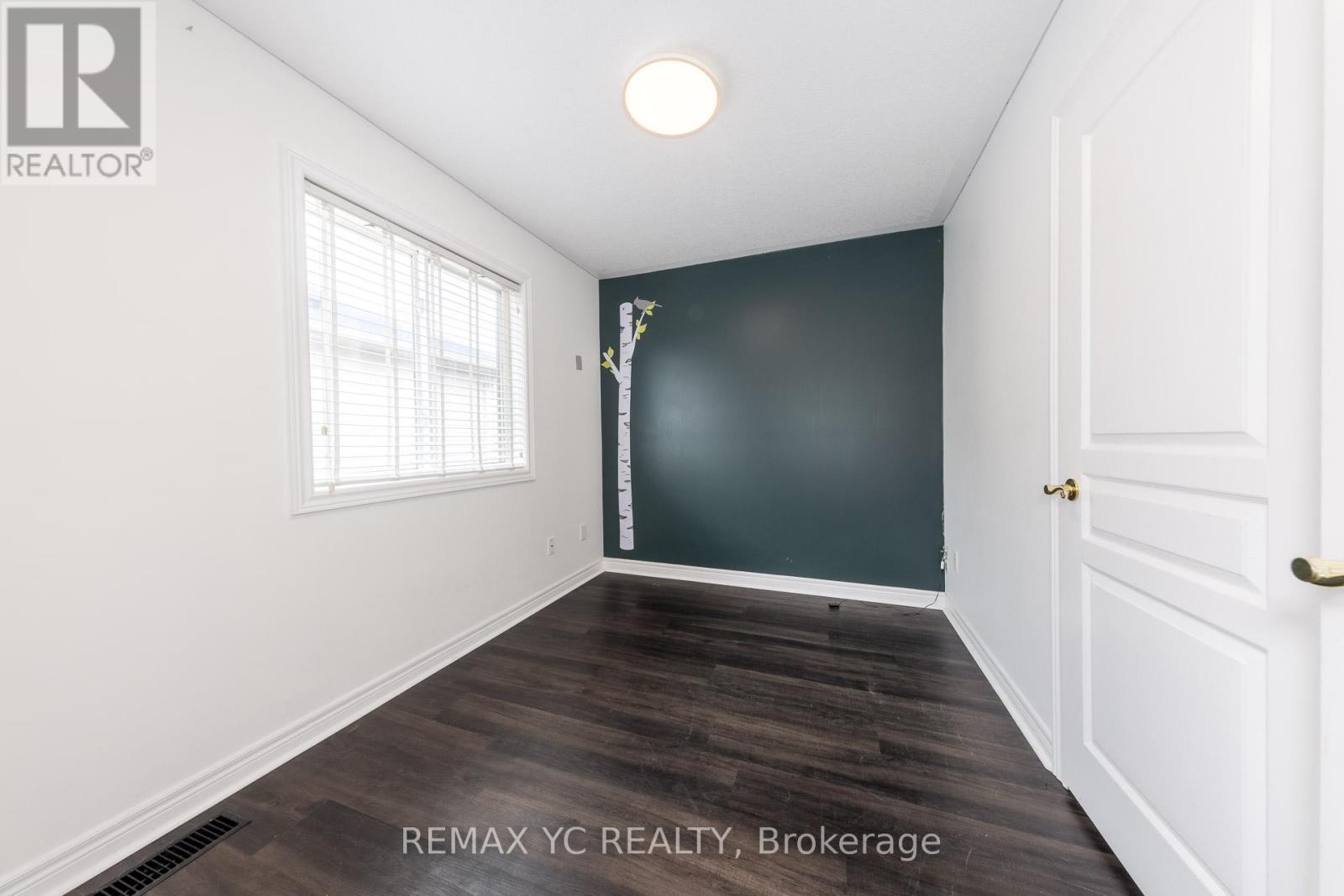 47 MCMULKIN STREET - 23