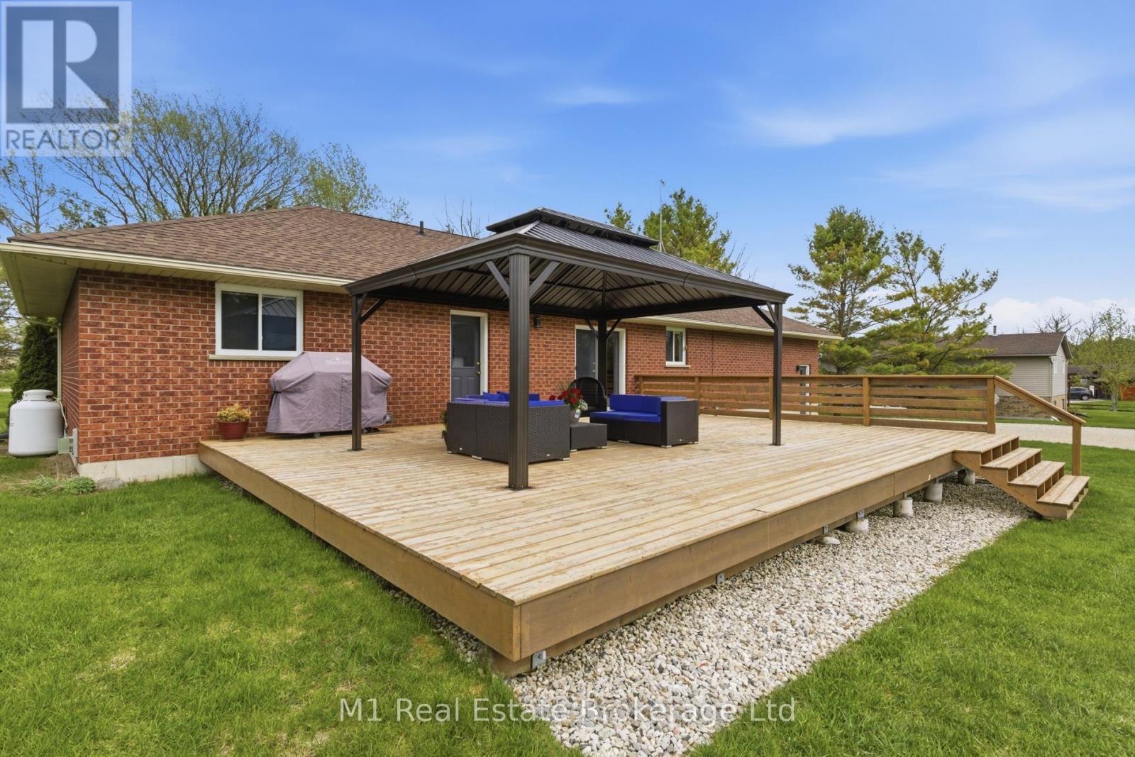 9632 CONCESSION RD 4 N - 28