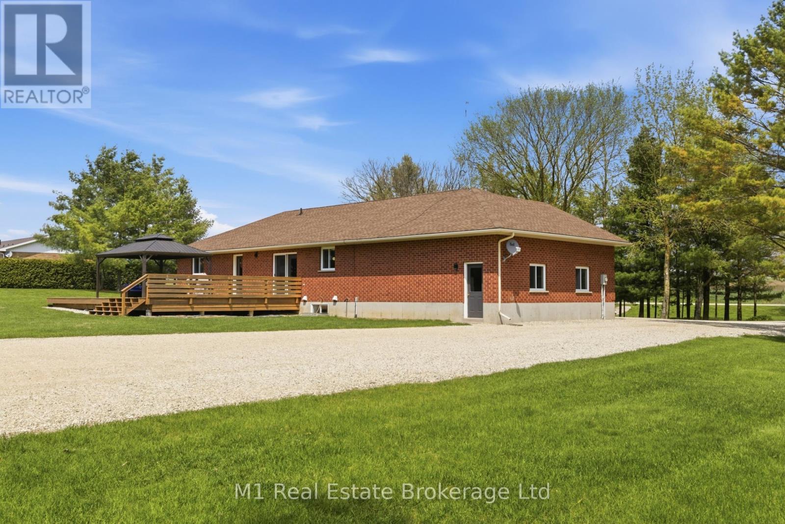 9632 CONCESSION RD 4 N - 35