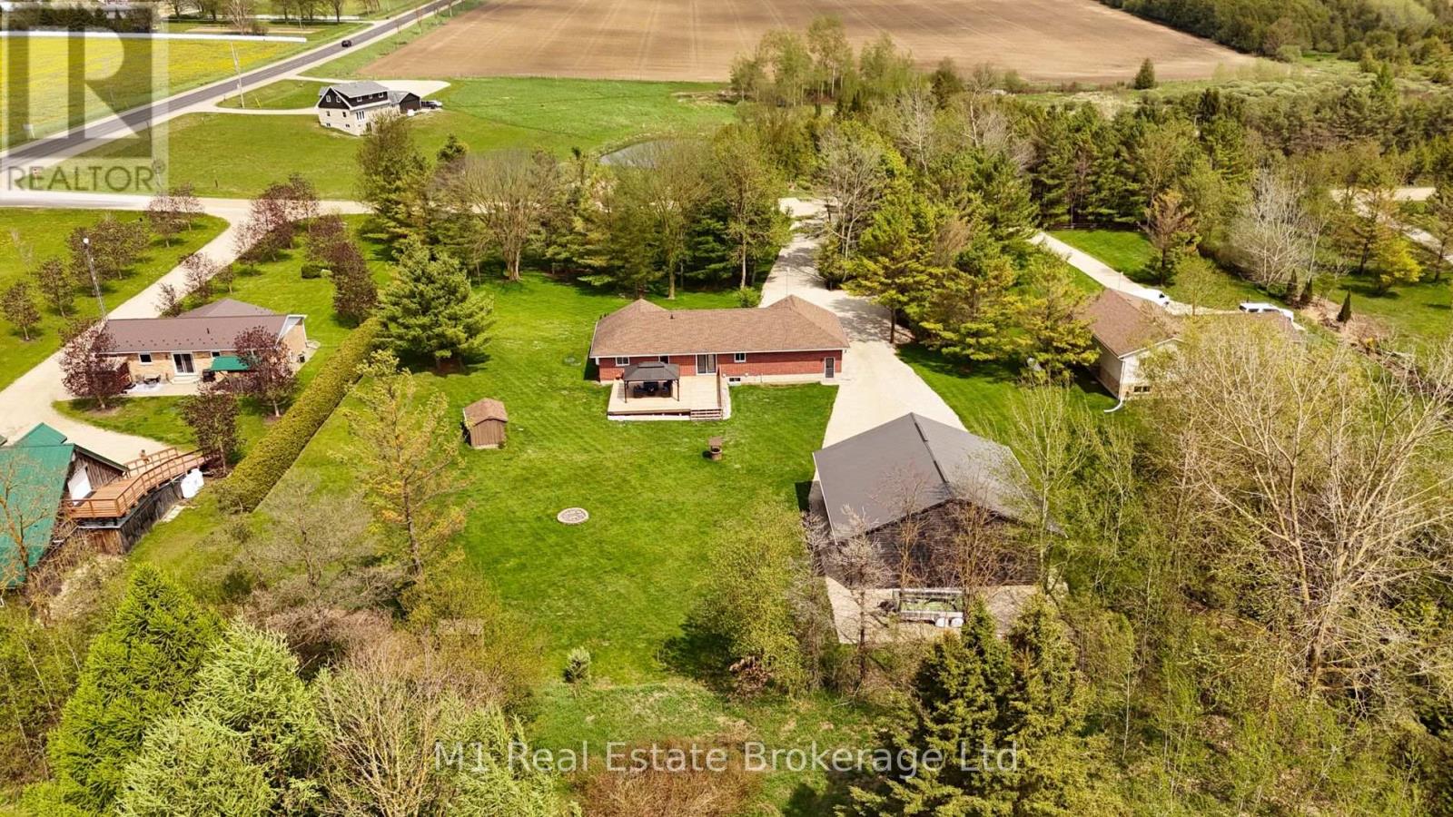 9632 CONCESSION RD 4 N - 39