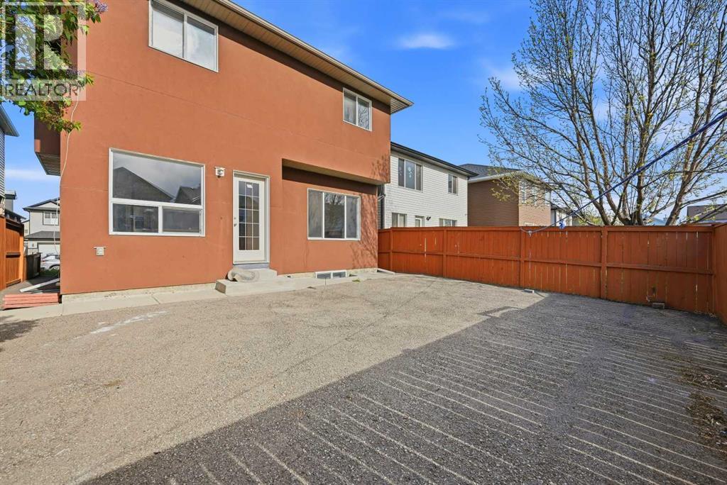 88 Saddletree Close NE - 46
