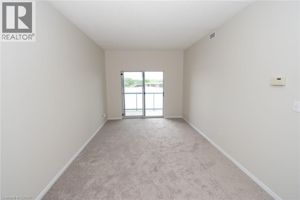 1-bedroom home for sale at 210 MAIN Street E Unit# 205, Dunnville ON · photo 17 of 44