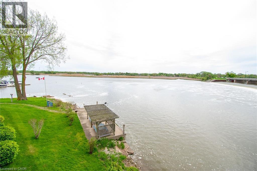 1-bedroom home for sale at 210 MAIN Street E Unit# 205, Dunnville ON · photo 37 of 44