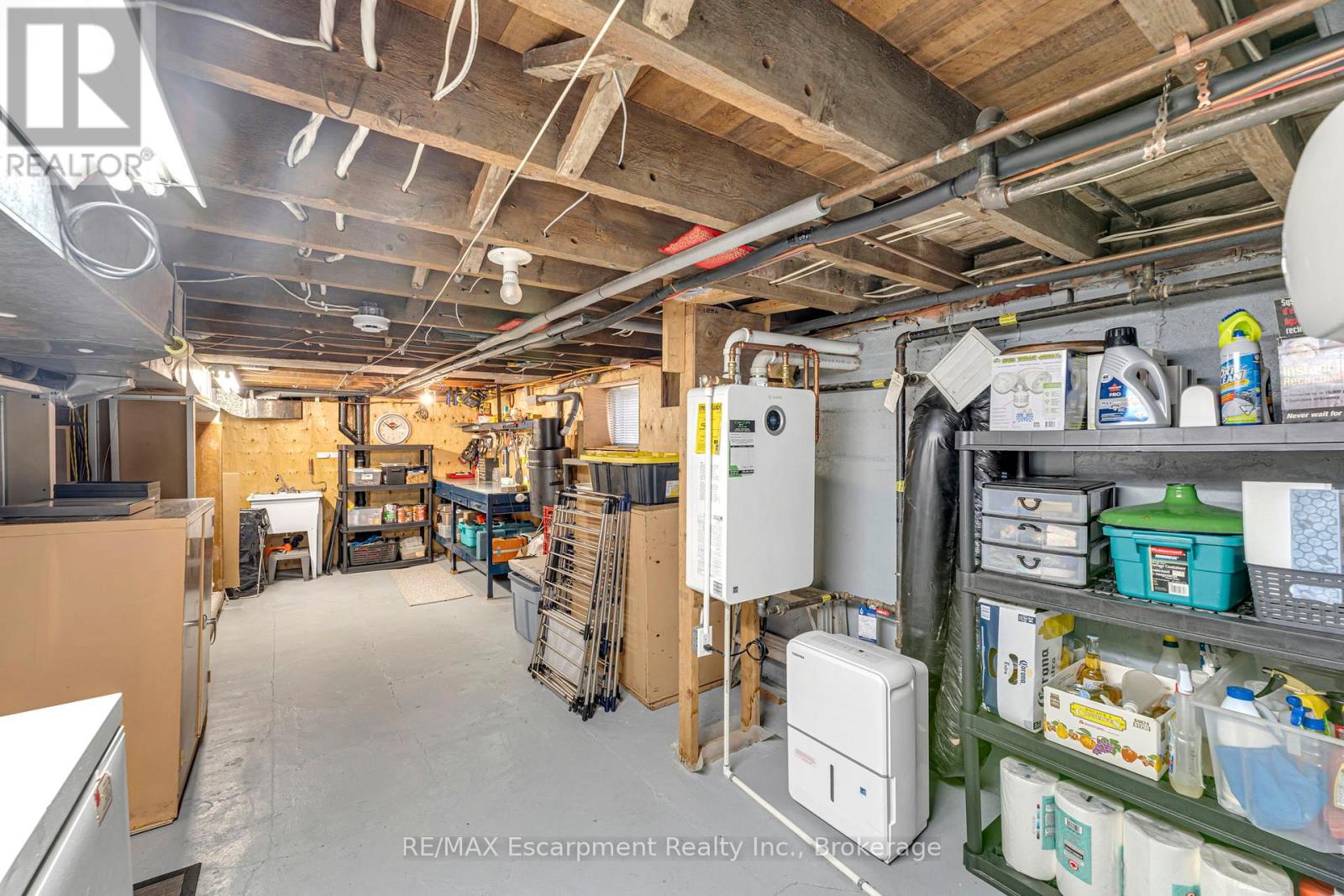 546 HURD AVENUE - 31