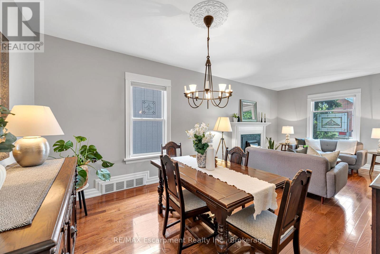 546 HURD AVENUE - 9