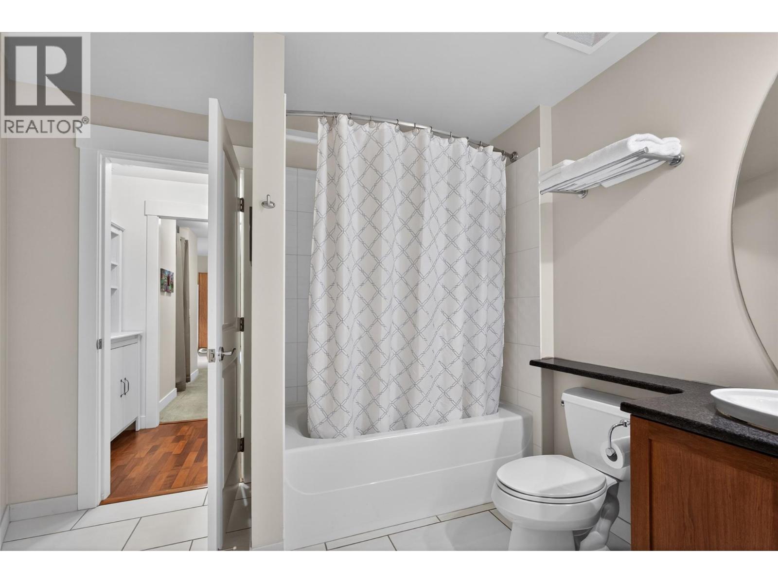 101 2901 Abbott Street, Kelowna