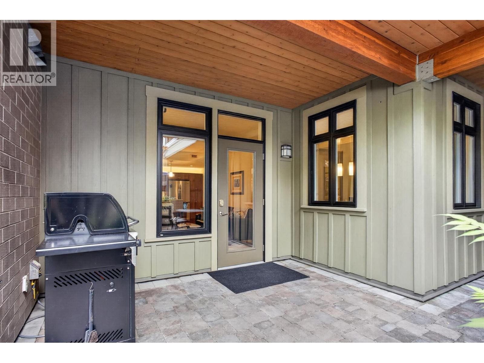 101 2901 Abbott Street, Kelowna