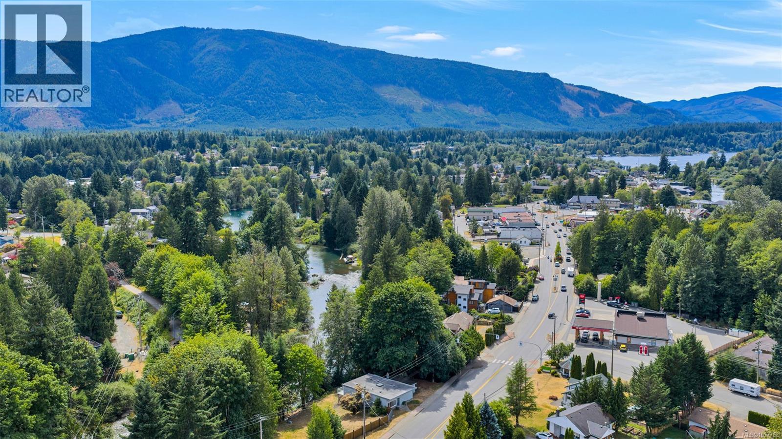 160 Cowichan Lake Rd - 5
