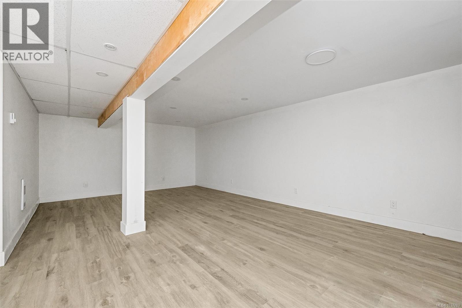 160 Cowichan Lake Rd - 56
