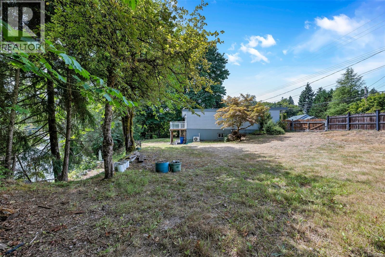 160 Cowichan Lake Rd - 72