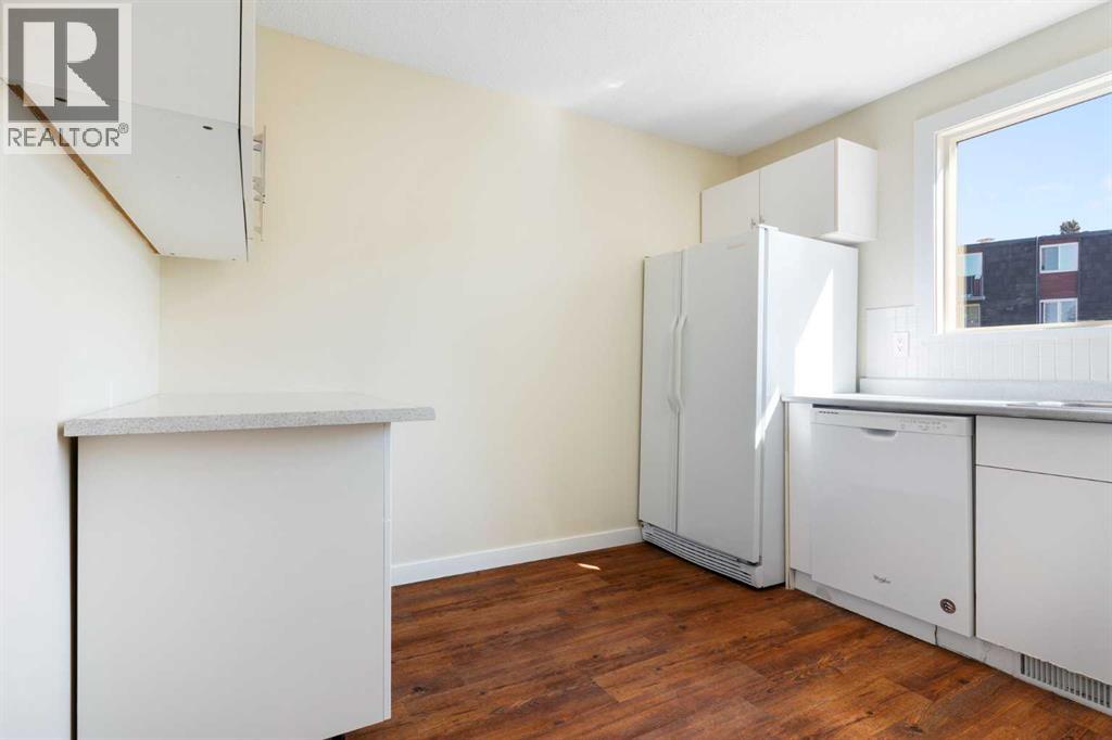 #32 80 Galbraith Drive SW - 9