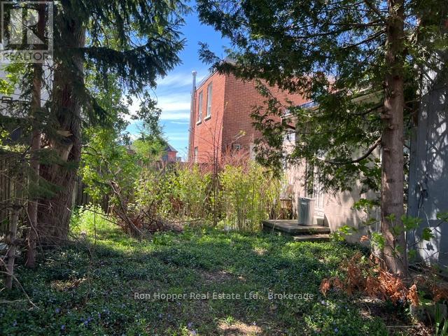 1086 3RD AVENUE E - 3