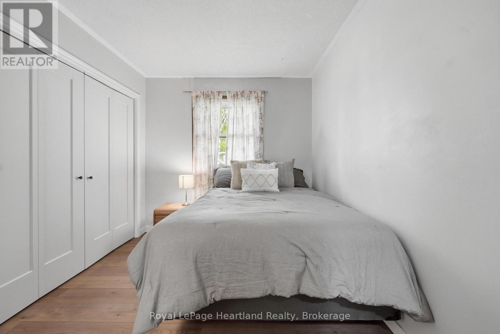 36589 DUNLOP DRIVE - 13