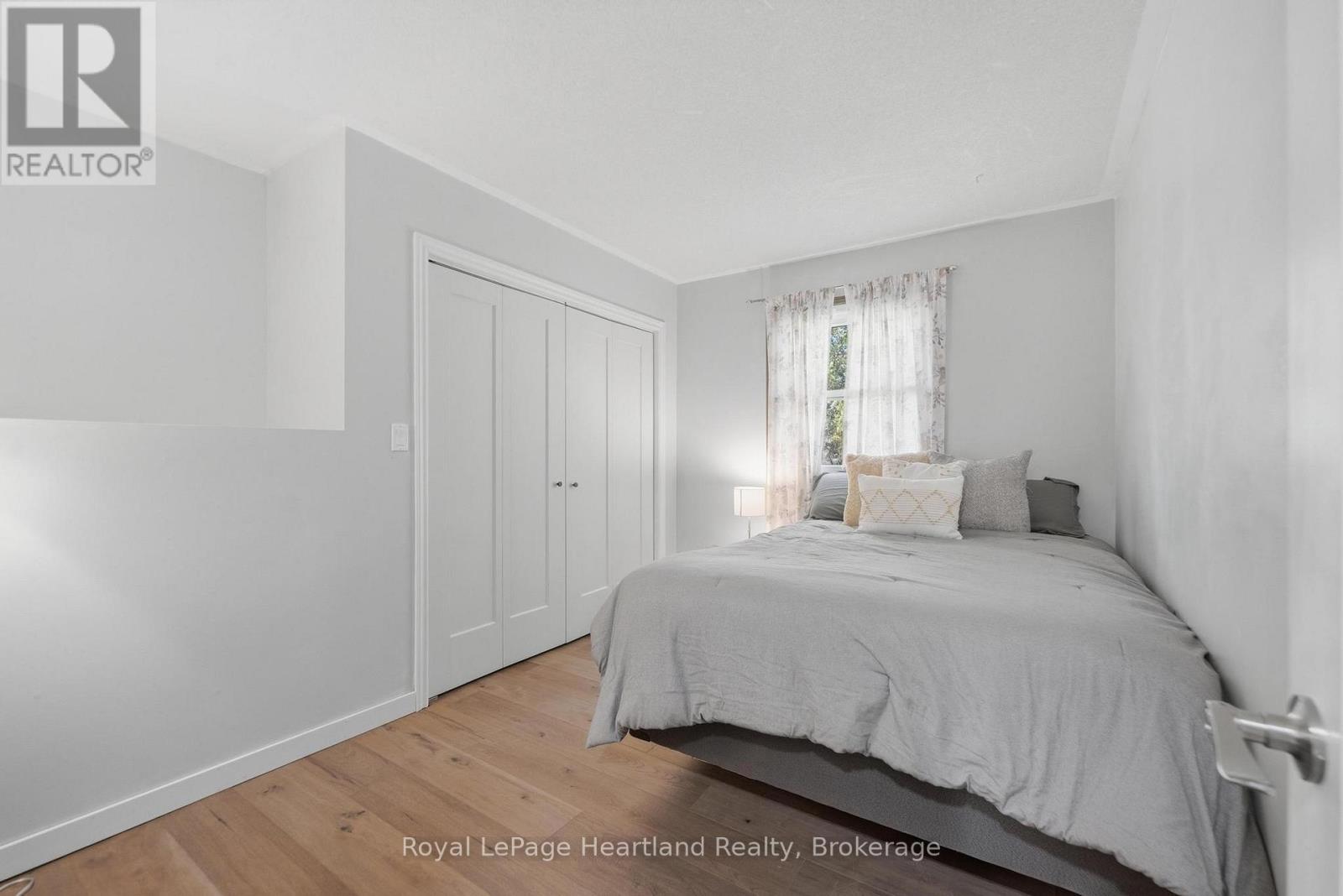 36589 DUNLOP DRIVE - 14