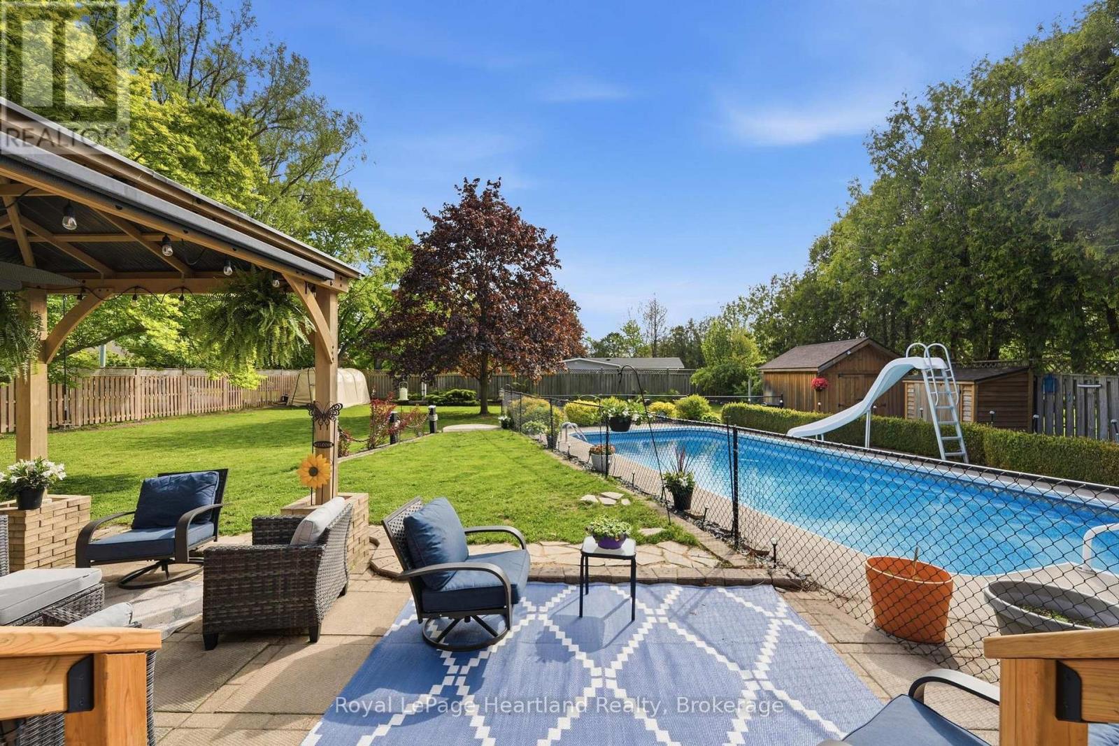36589 DUNLOP DRIVE - 31