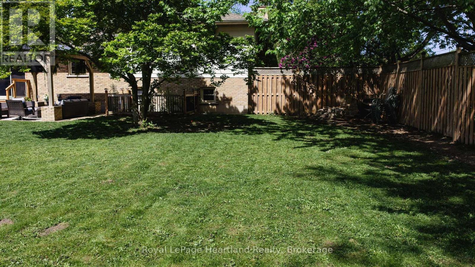 36589 DUNLOP DRIVE - 44