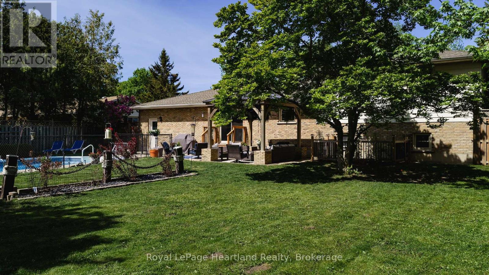 36589 DUNLOP DRIVE - 45