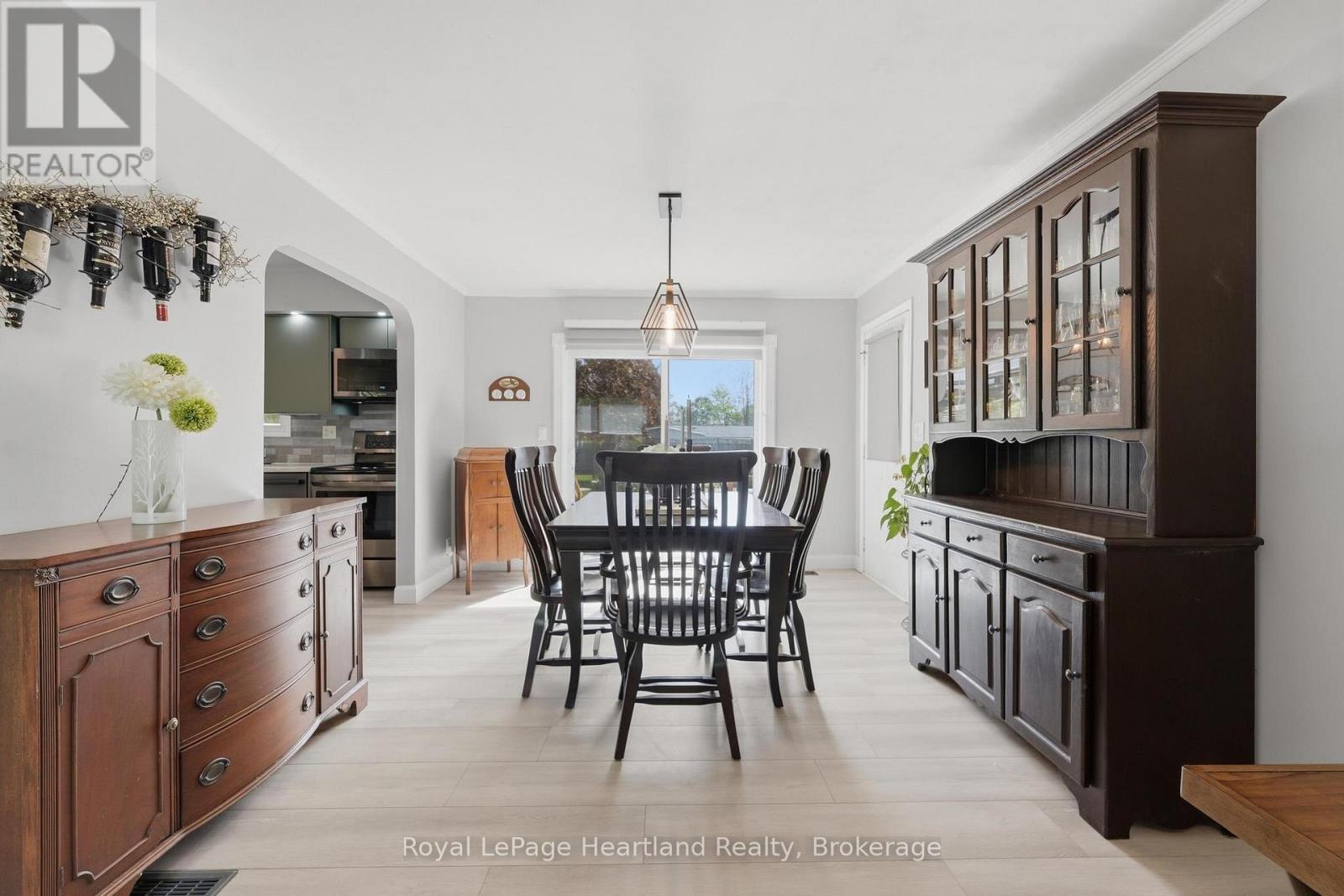 36589 DUNLOP DRIVE - 8
