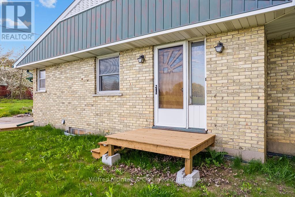 279 SIDEROAD 5 ROAD N - 48