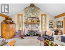 Living room - 4963 Sixth Line, Guelph/eramosa, ON N0B2K0 Photo 13