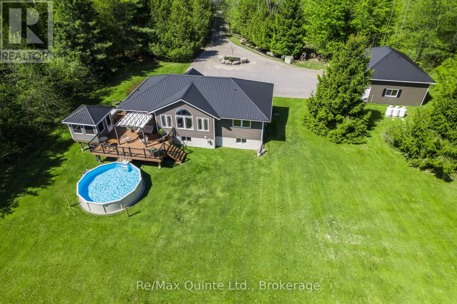 475 DOUGLAS ROAD - 9