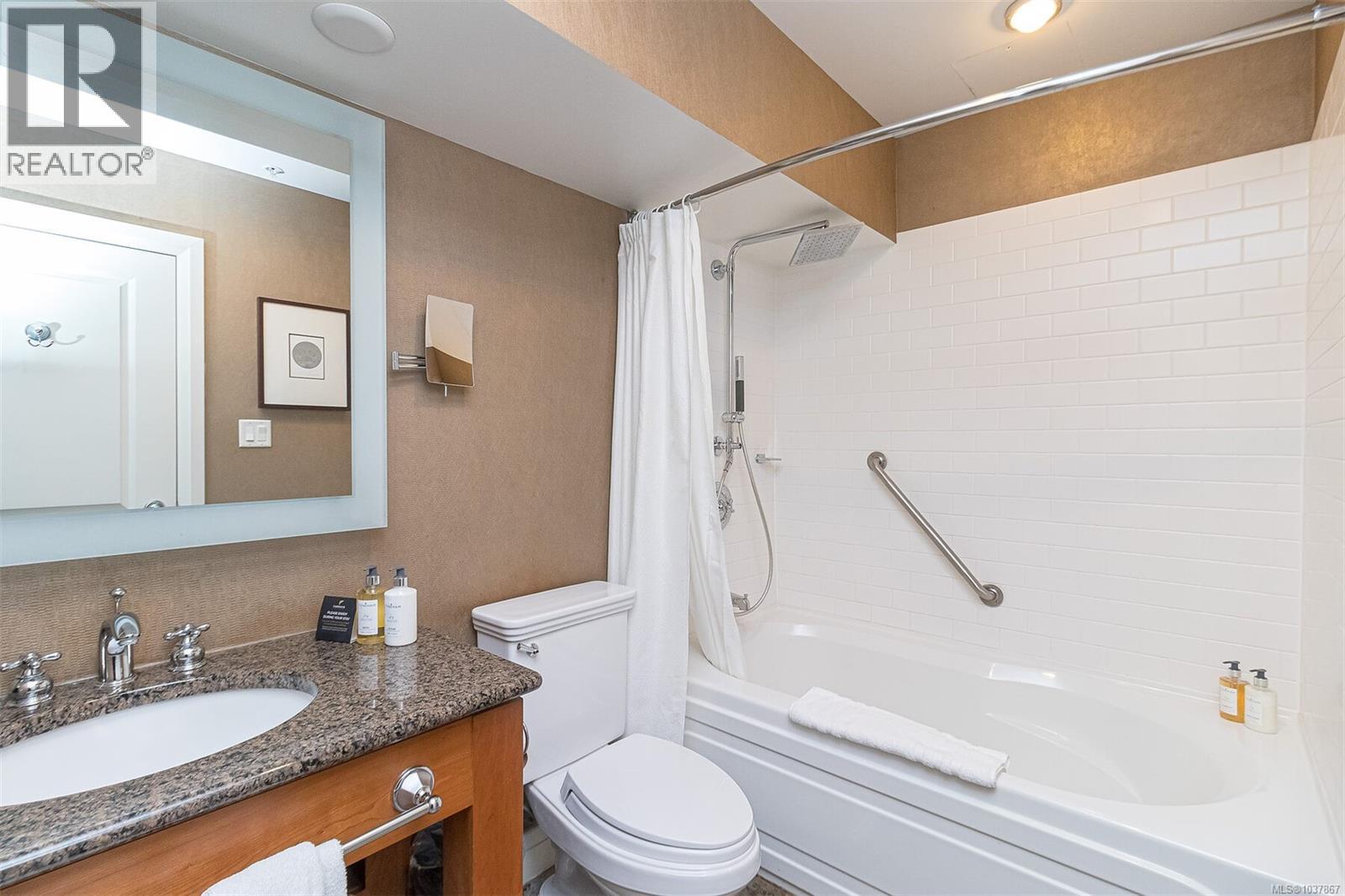 113/115 D 1376 Lynburne Pl, Langford