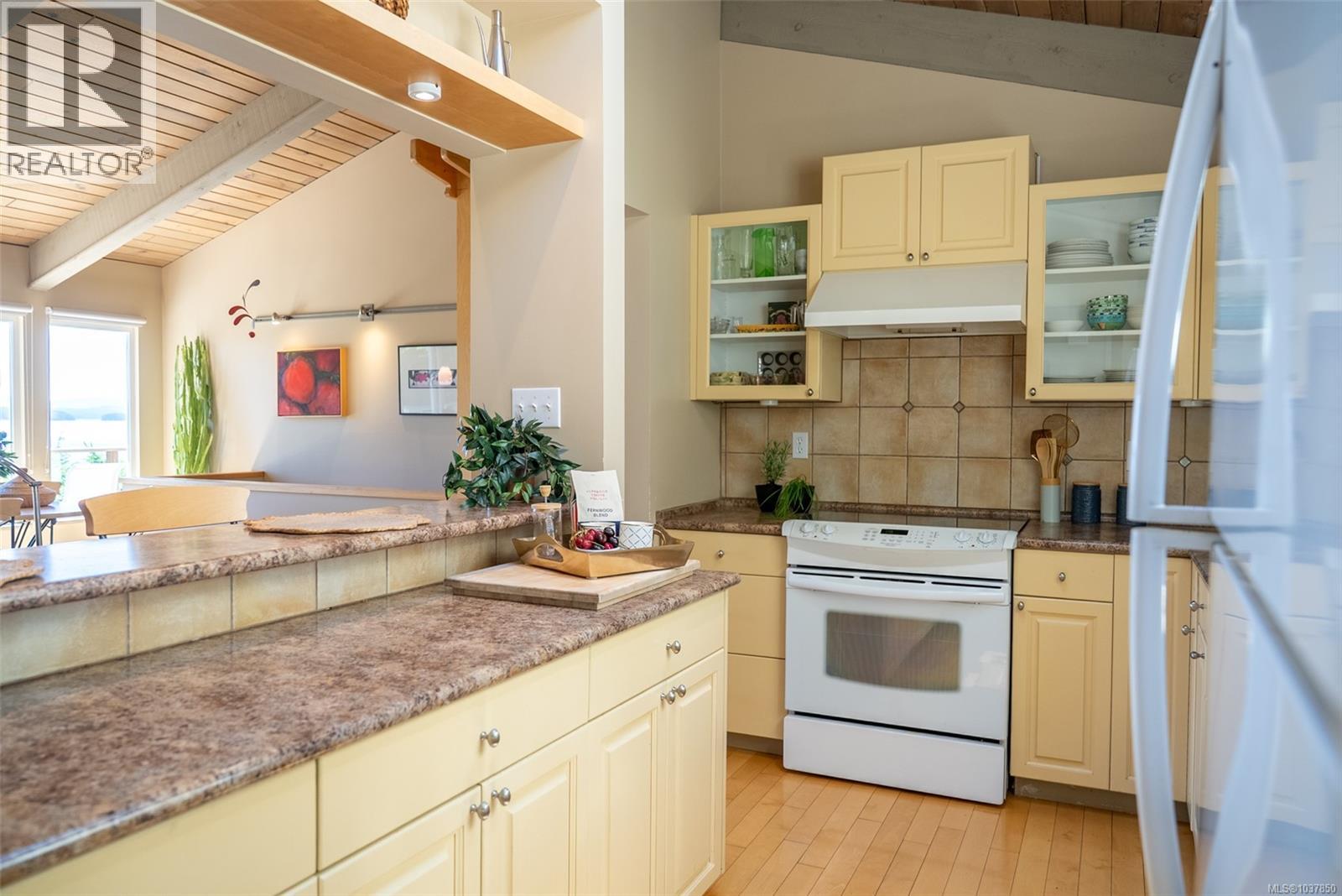 2659 Schooner Way, Pender Island