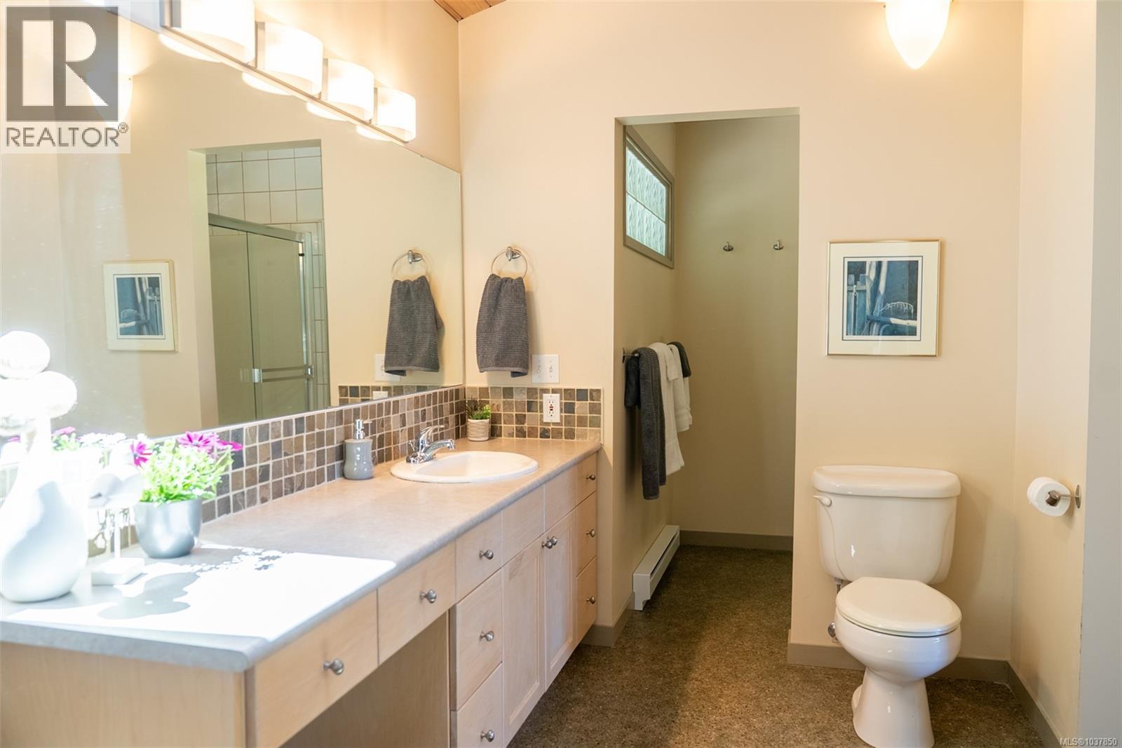 2659 Schooner Way, Pender Island