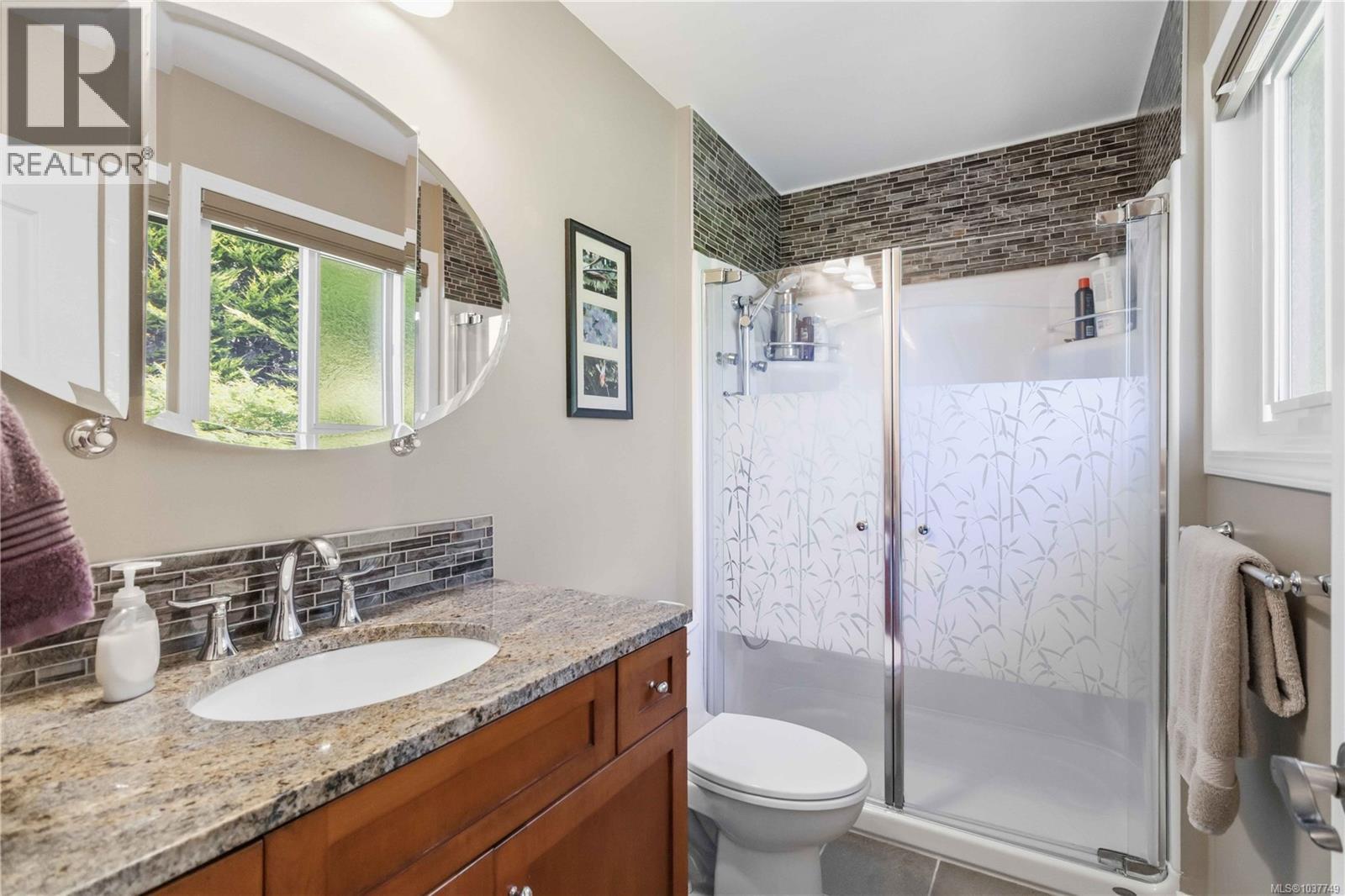 4298 Caen Rd, Saanich