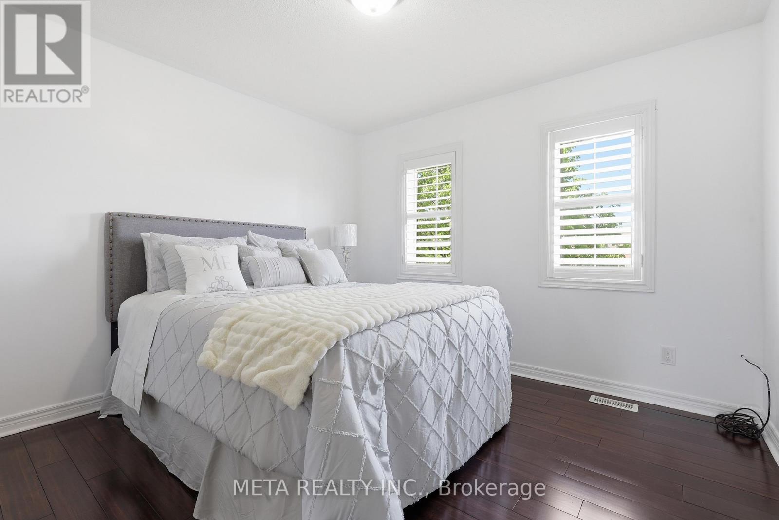 2299 STRATUS DRIVE - 23