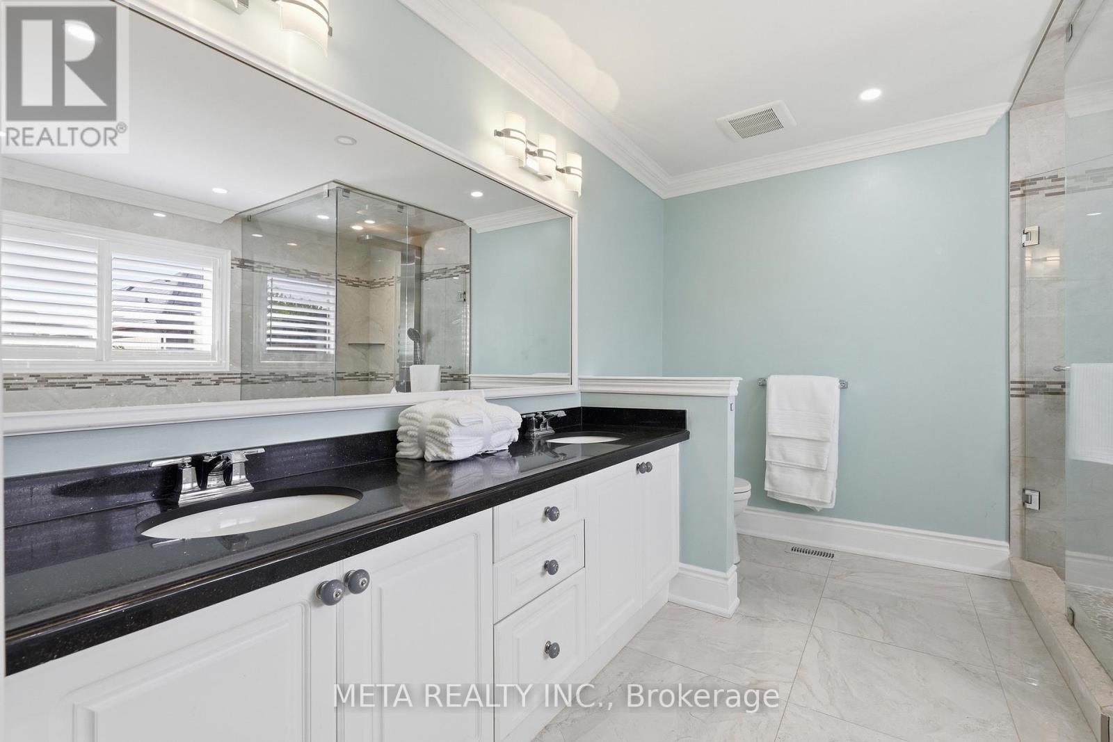 2299 STRATUS DRIVE - 33