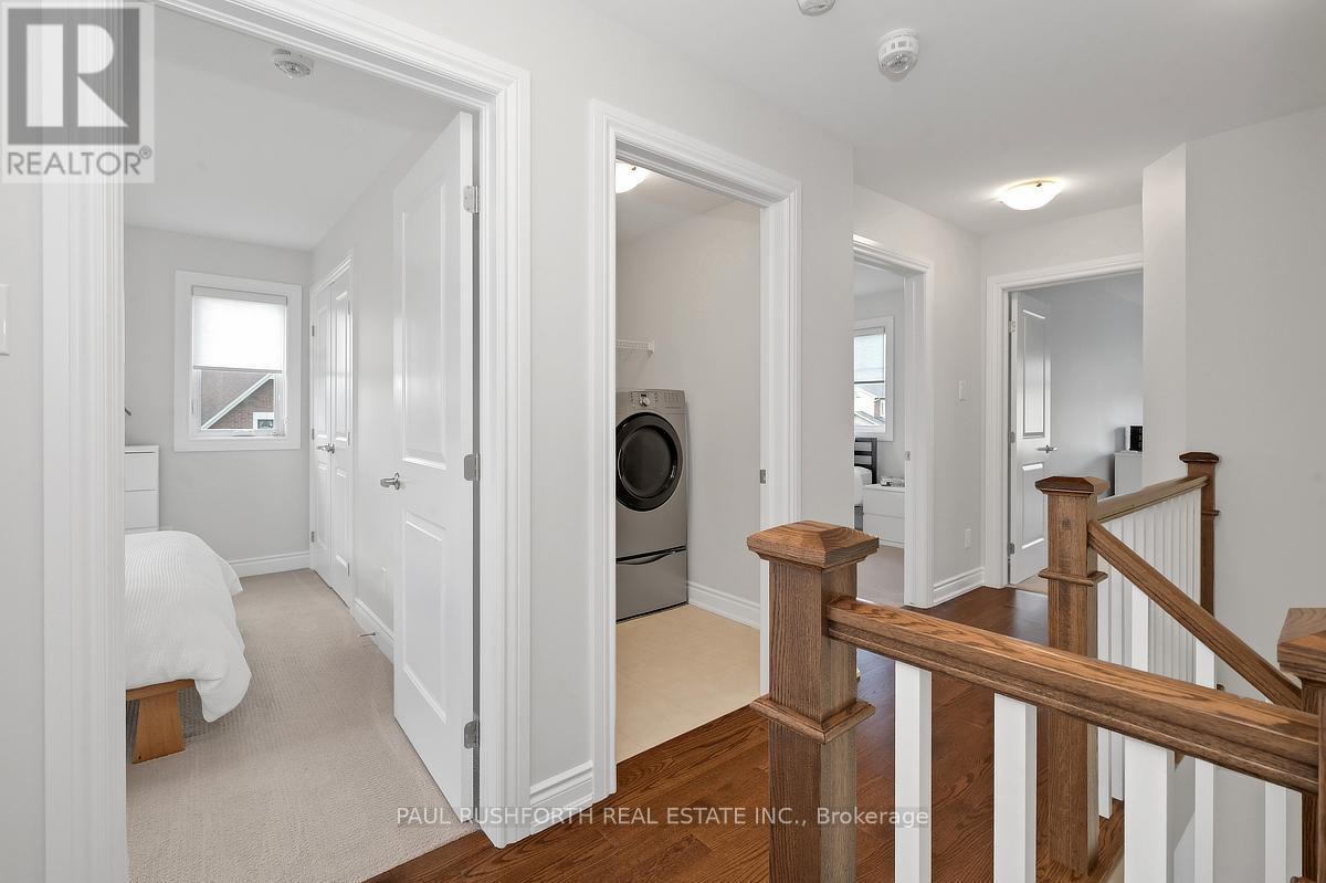 862 OAT STRAW WAY - 32