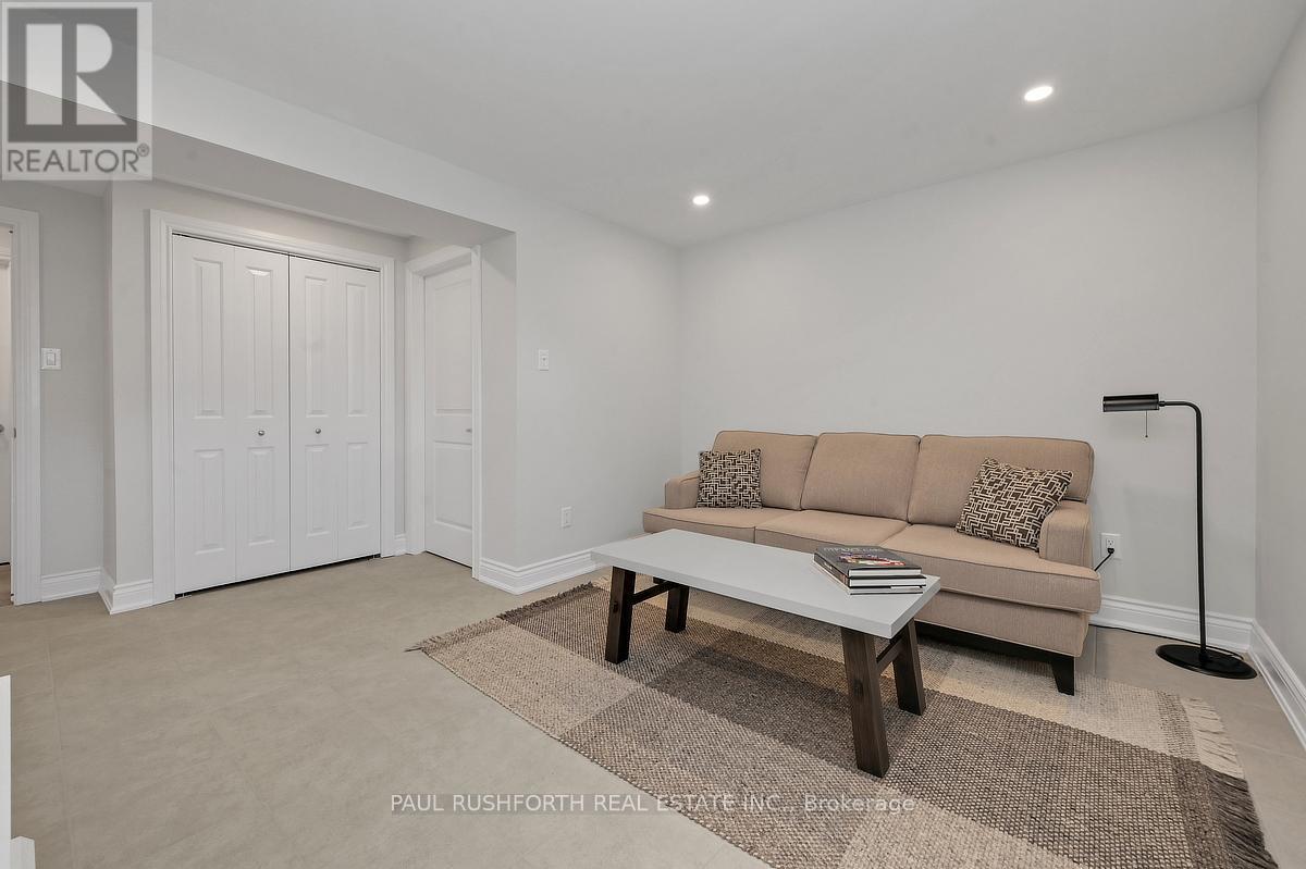 862 OAT STRAW WAY - 34