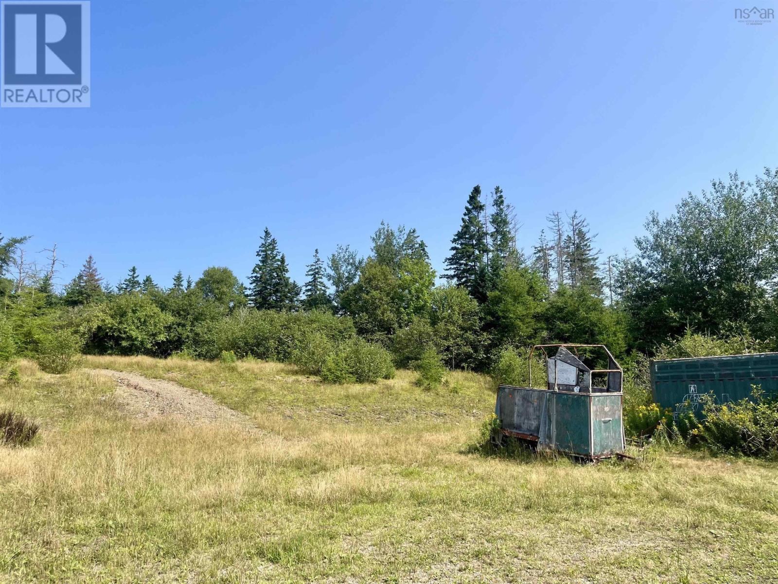 1520 Back Road - 34