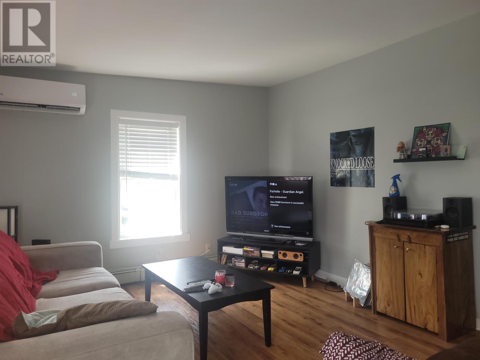 65 Douglas Street - 20