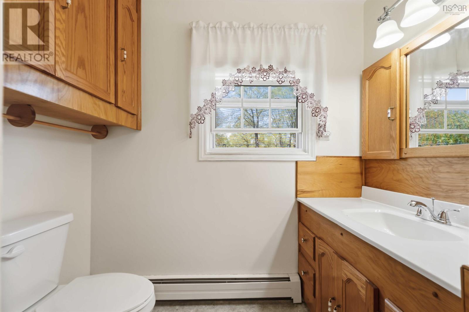 864 Carol Street - 19