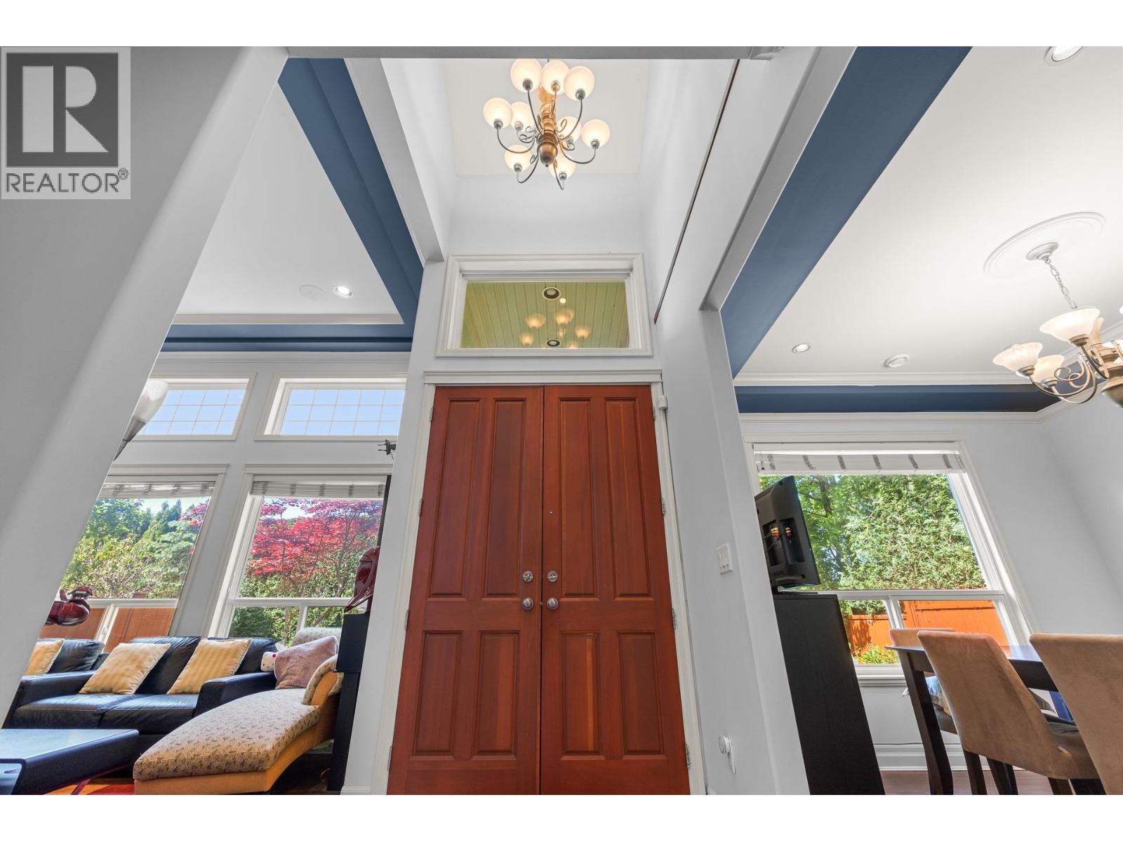 9044 RAILWAY Avenue, Richmond