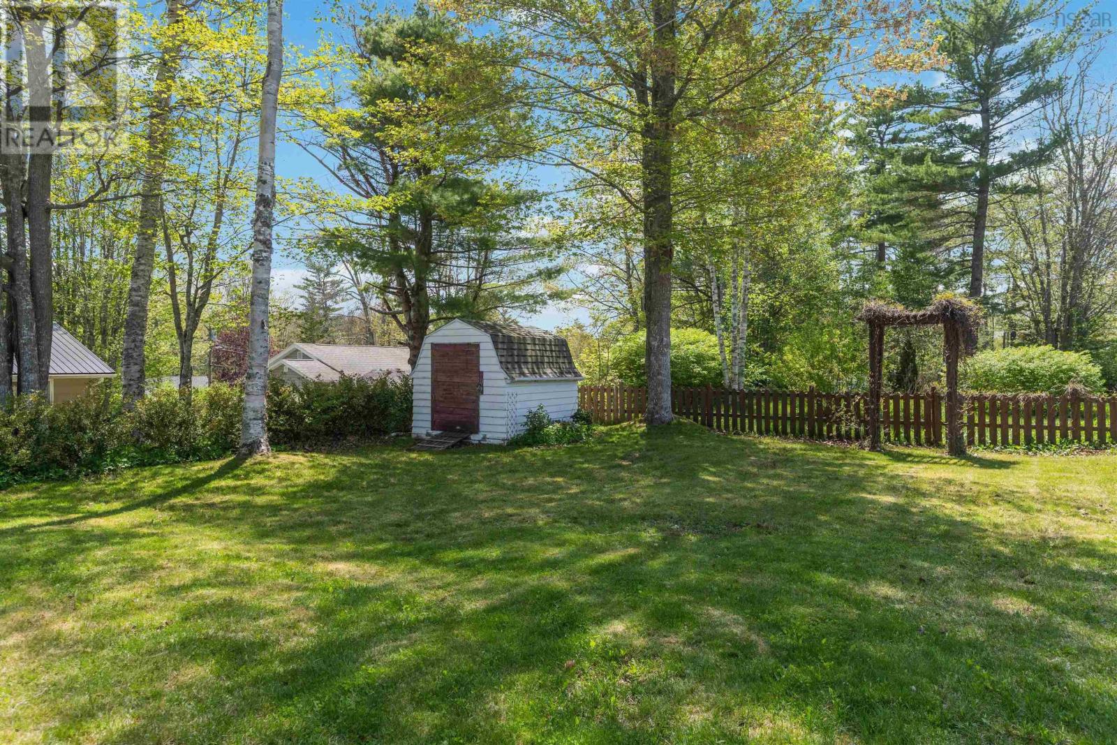 864 Carol Street - 39