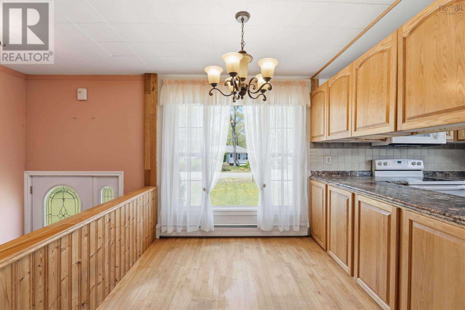 864 Carol Street - 5
