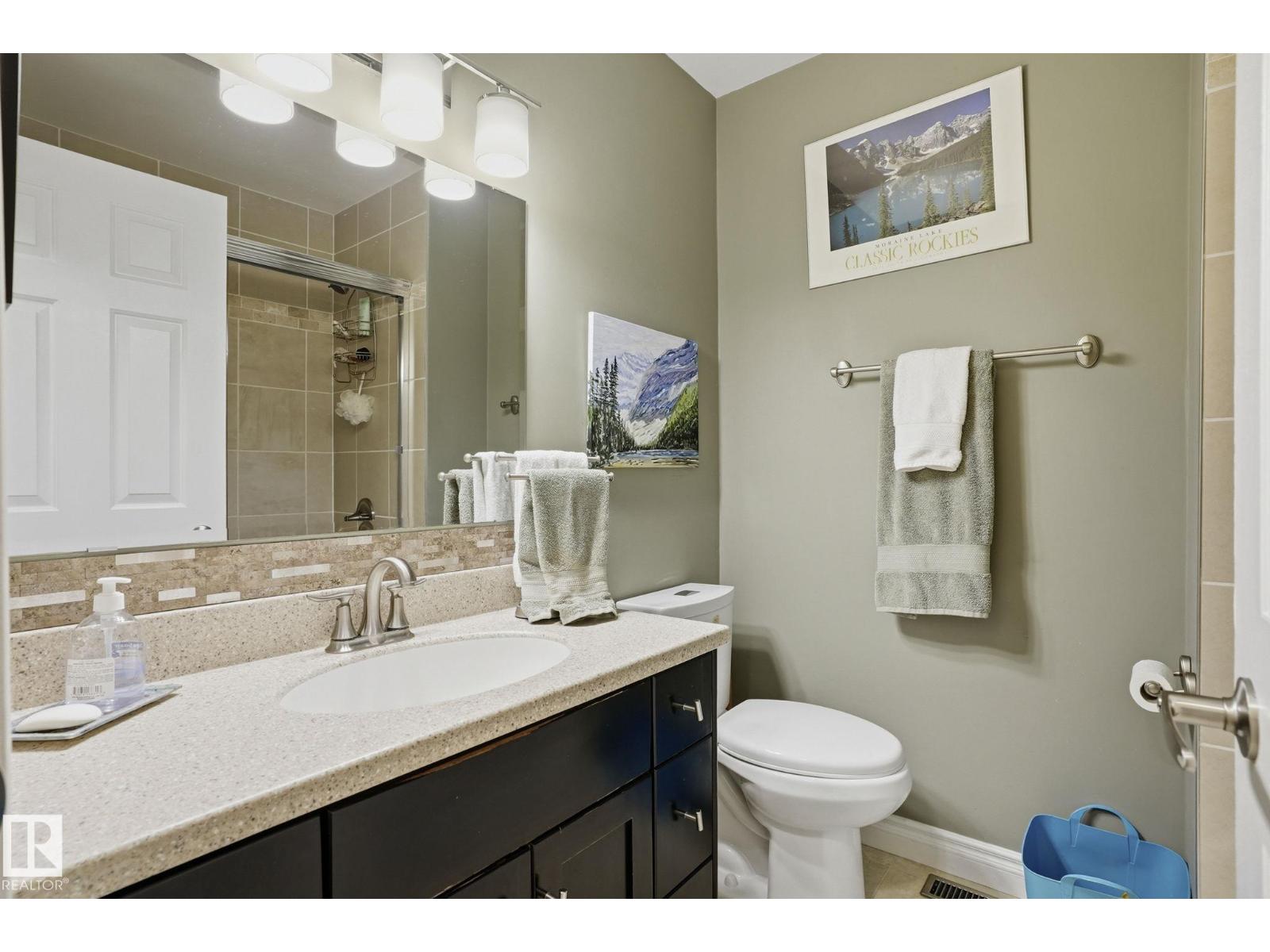 210 Porter AV — photo 19