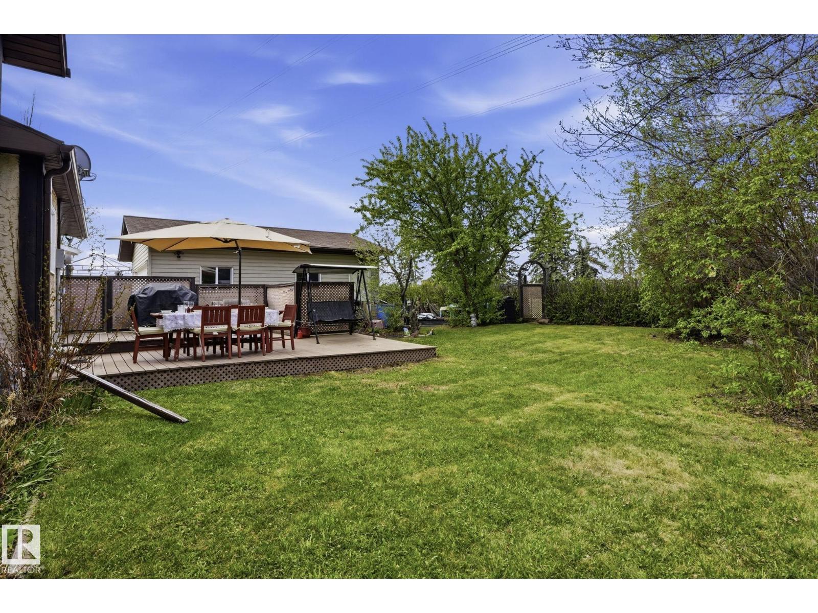 210 Porter AV — photo 31