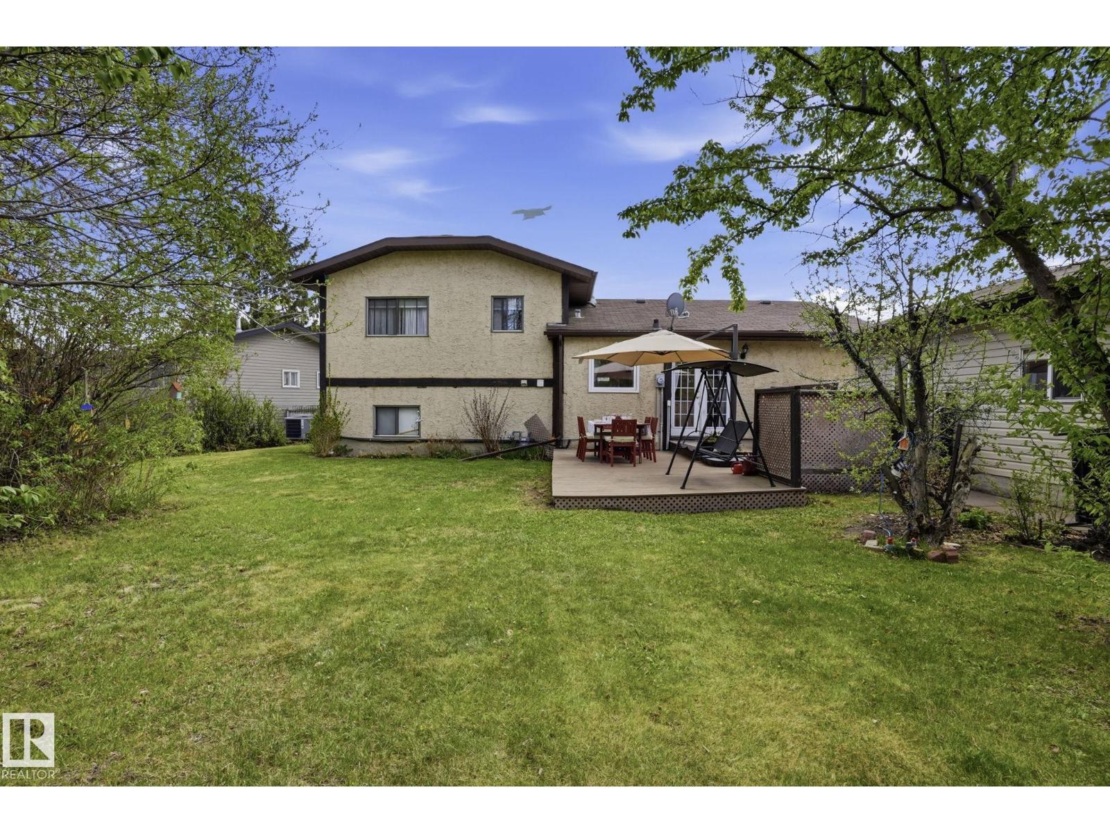 210 Porter AV — photo 32
