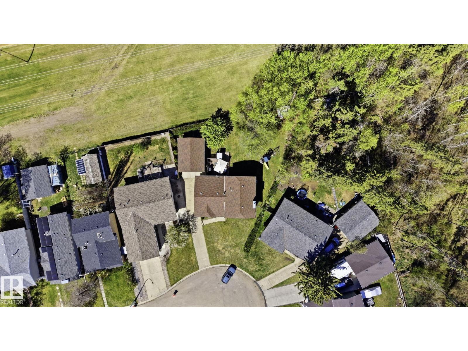 210 Porter AV — photo 37