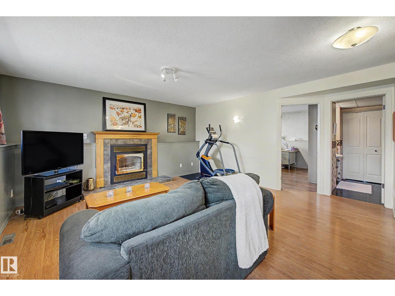 24 ELBOW DR — photo 35