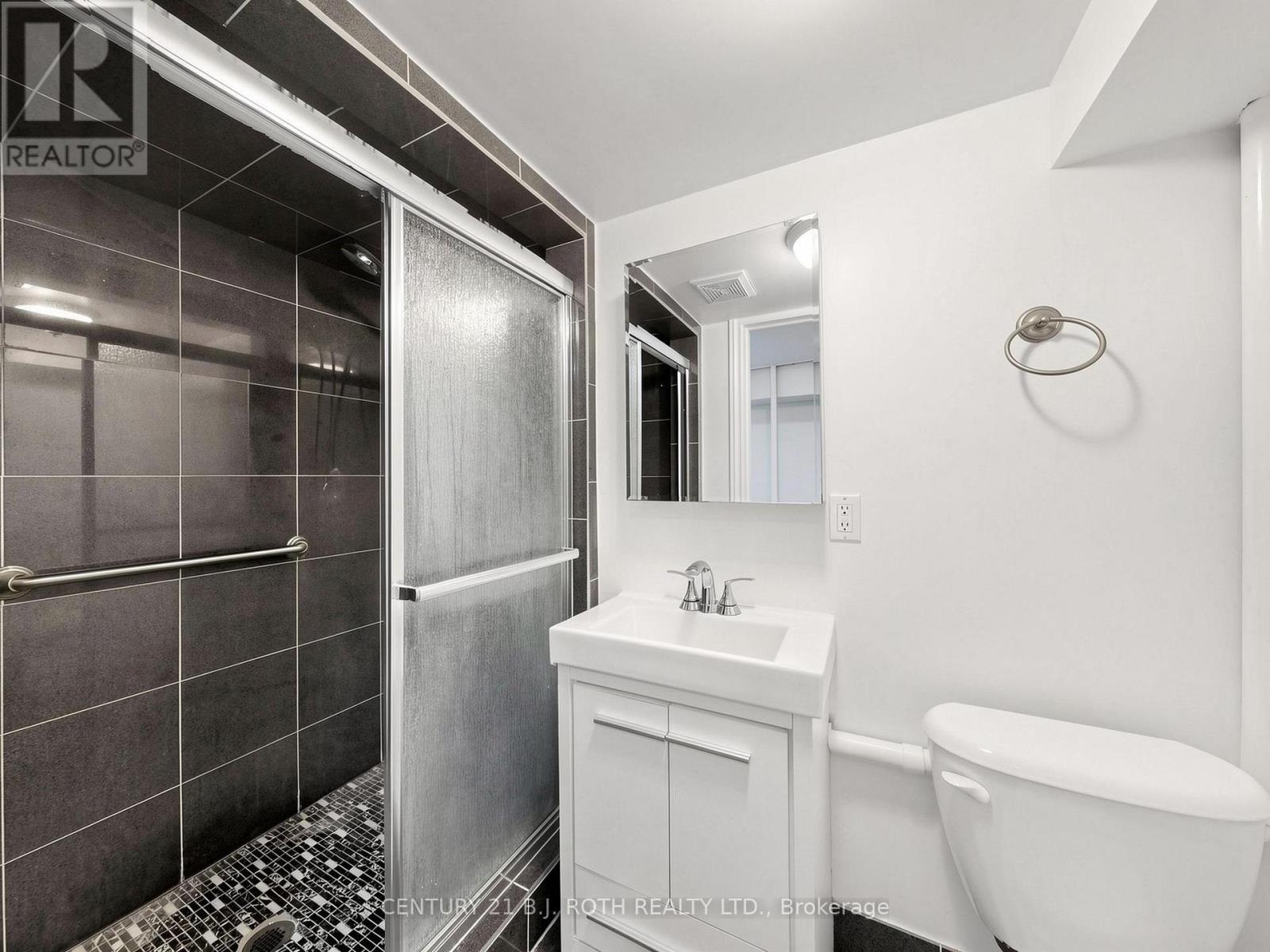 195 WHEELER AVENUE - 36