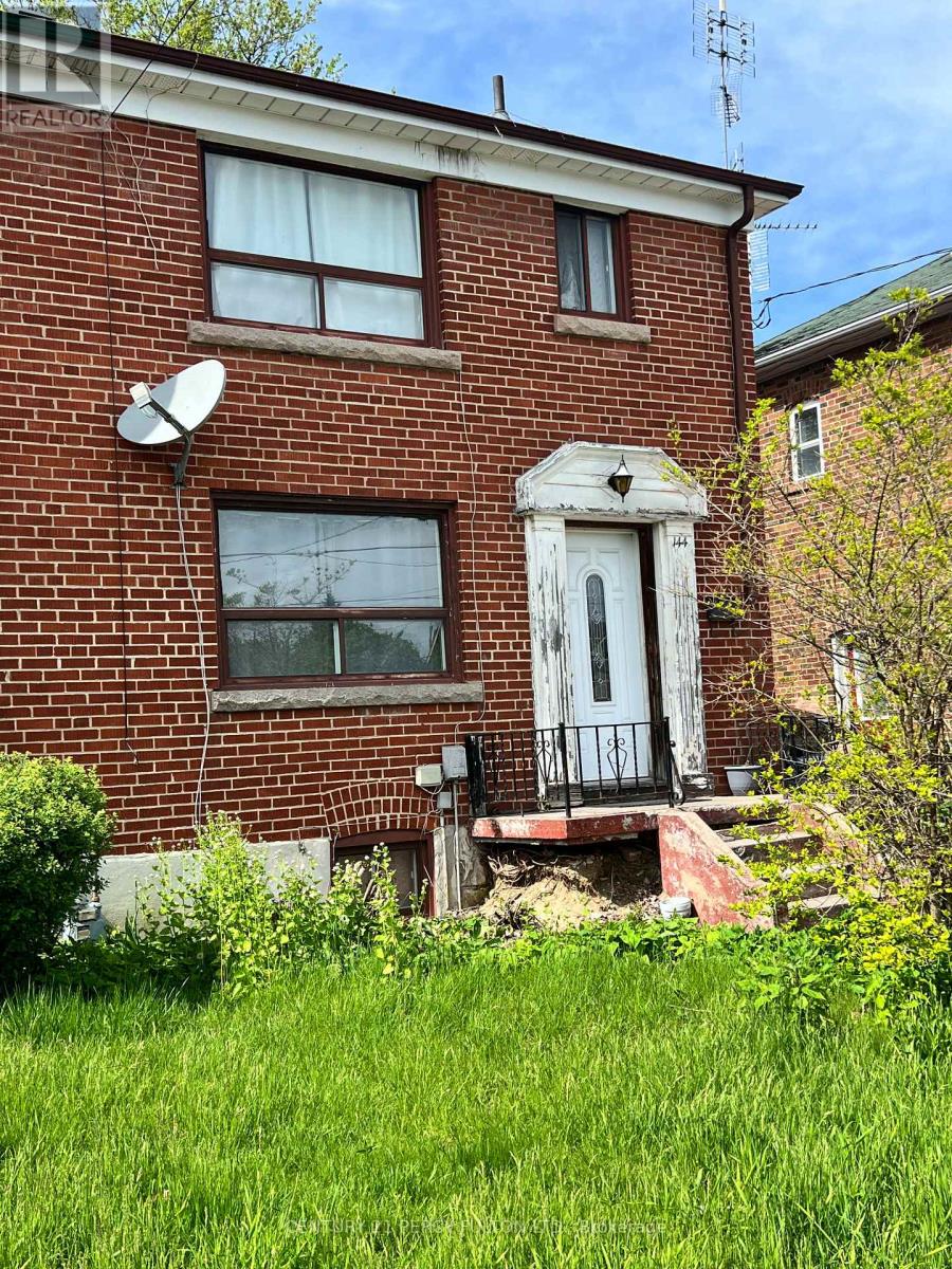 Listing photo of 144 PARK STREET