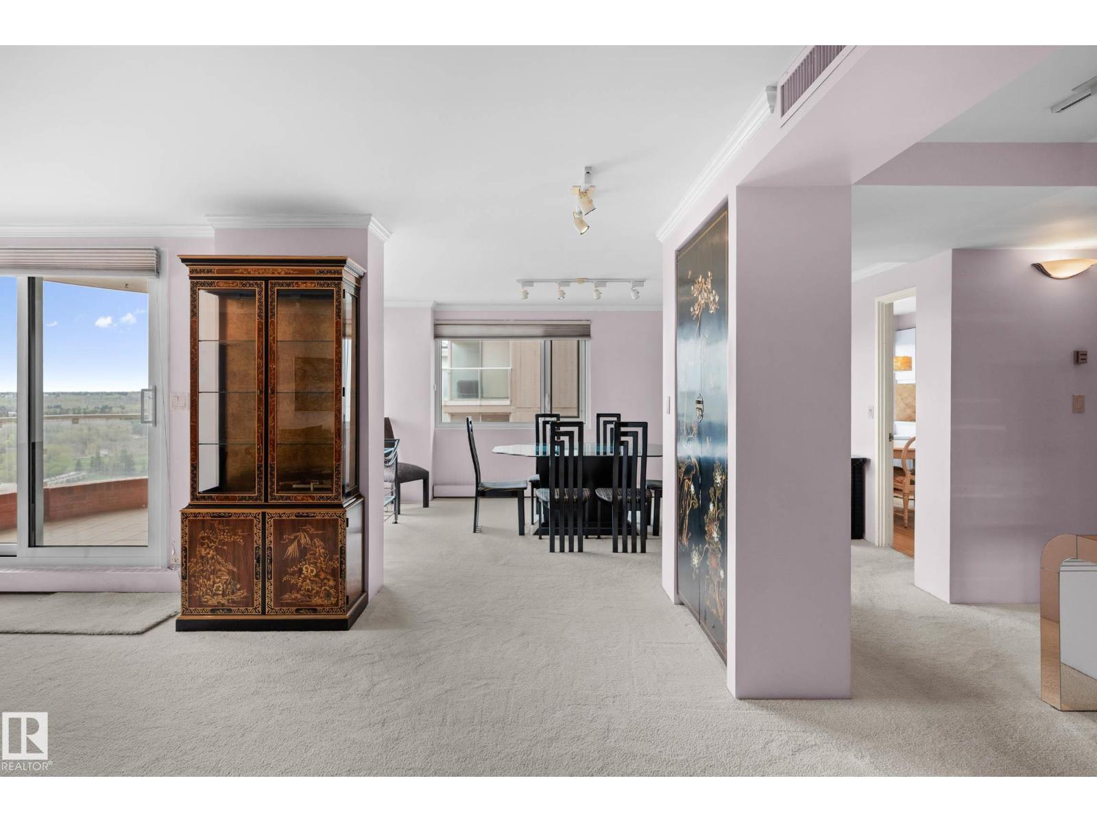 #603 10010 119 ST NW - 18