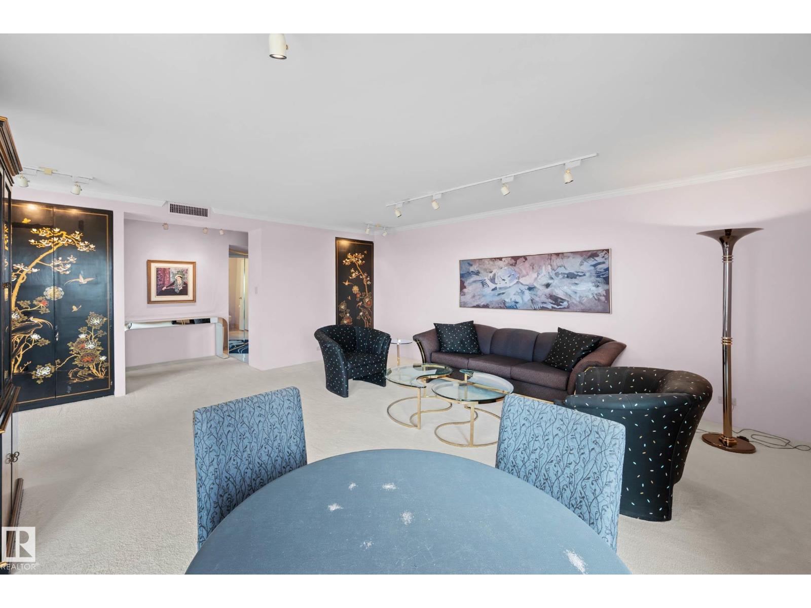 #603 10010 119 ST NW - 17