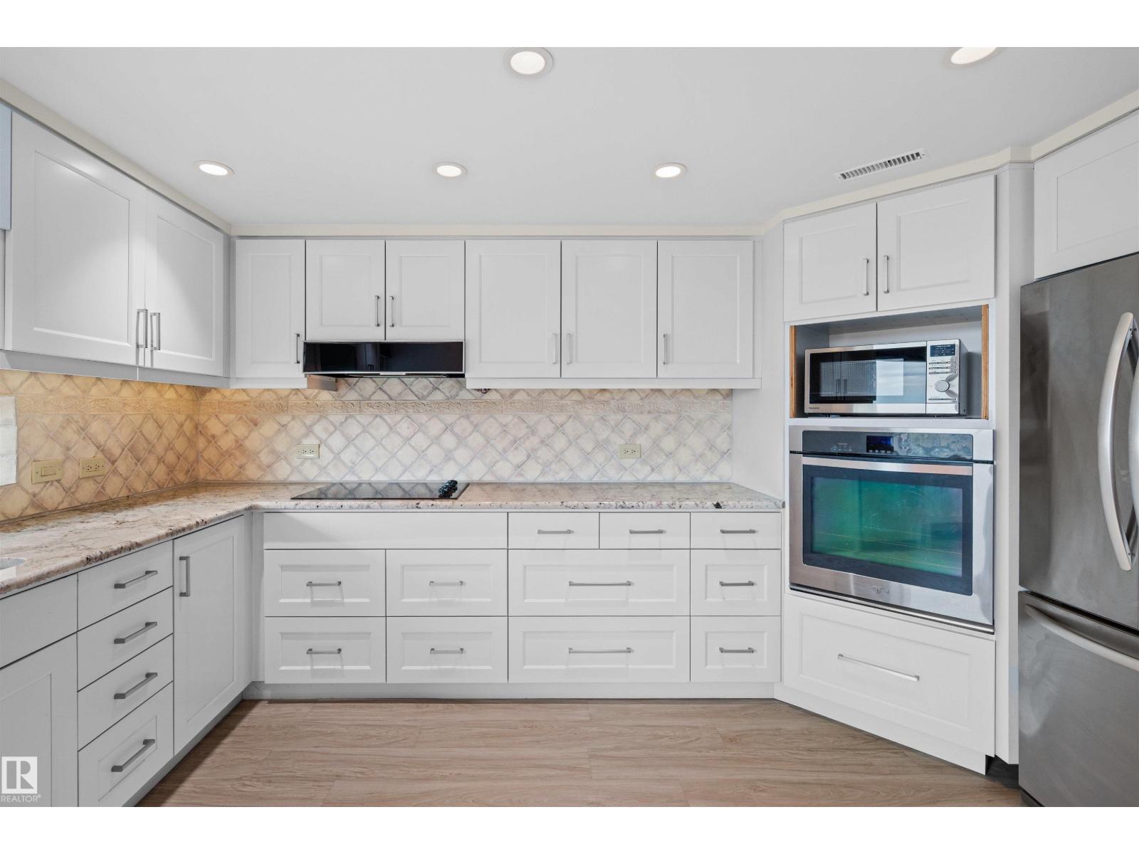#603 10010 119 ST NW - 27